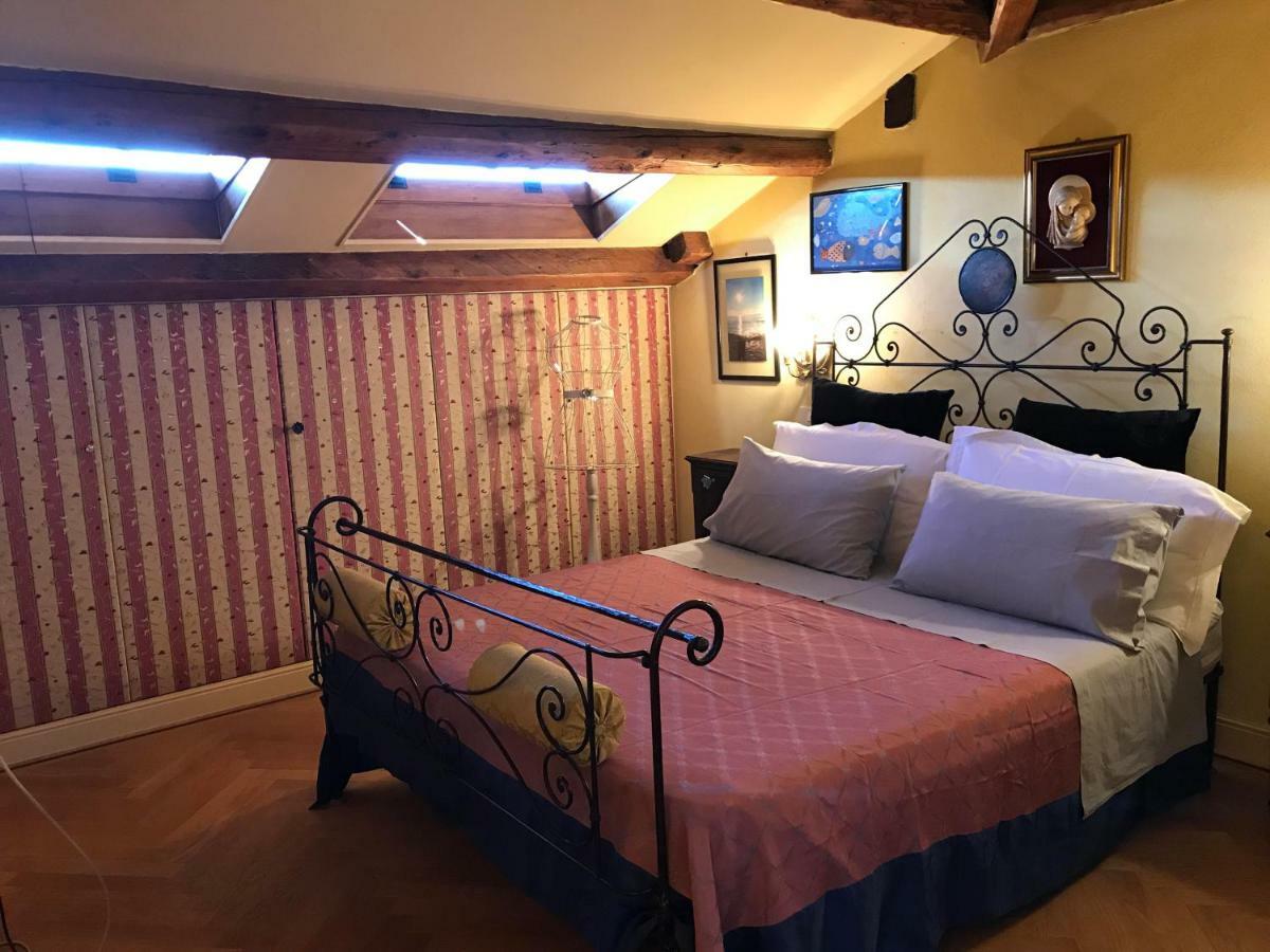 ラヴェンナ Aausgud Bed & Breakfast エクステリア 写真