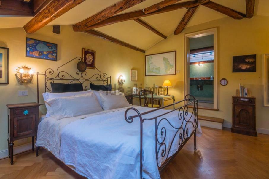 ラヴェンナ Aausgud Bed & Breakfast エクステリア 写真